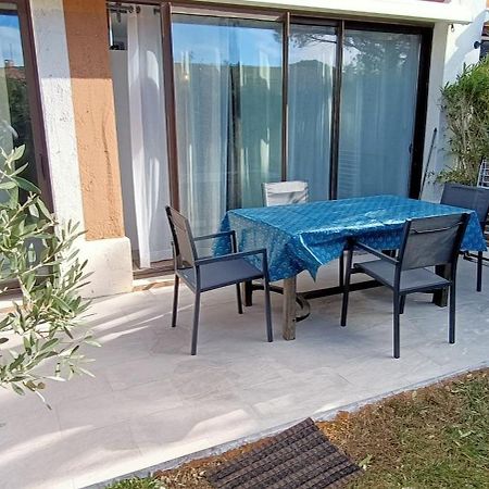 Port Cogolin, T2 Calme Dans Belle Residence, Piscine, Proche St Tropez Exterior photo