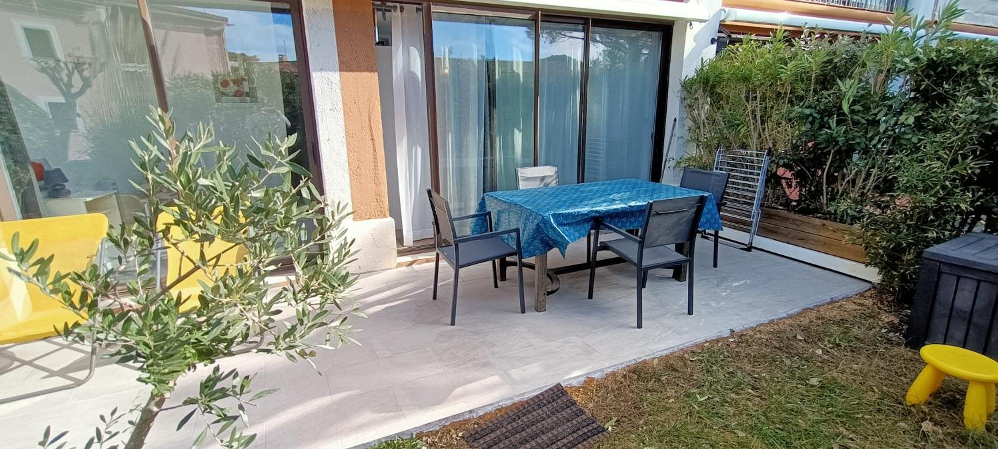 Port Cogolin, T2 Calme Dans Belle Residence, Piscine, Proche St Tropez Exterior photo